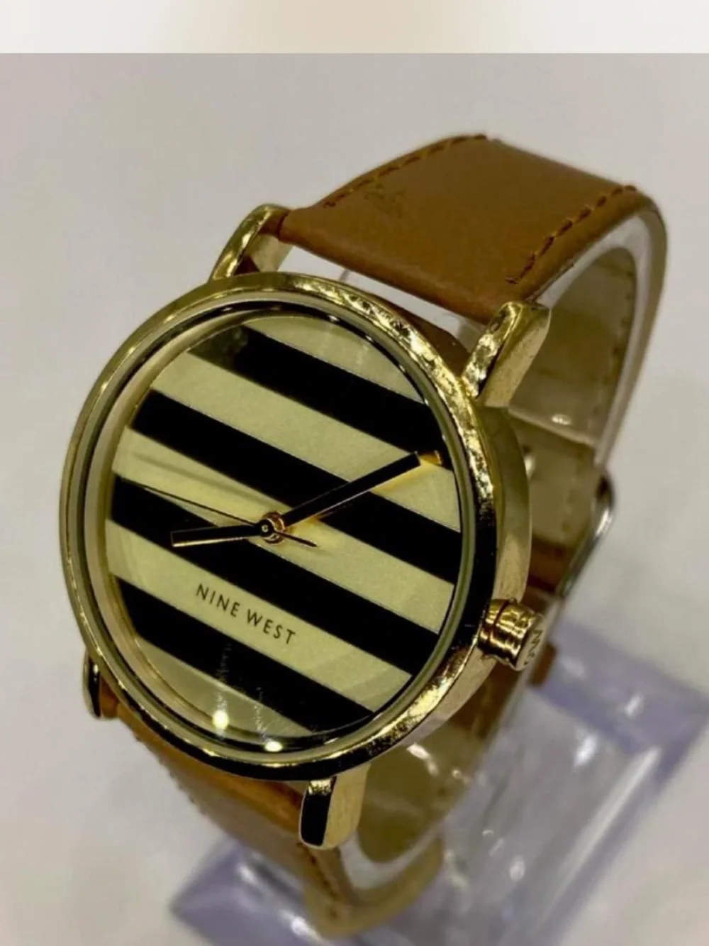 *** Nine West ^^^ Gold  Striped Dial Watch * Tan / Black ***